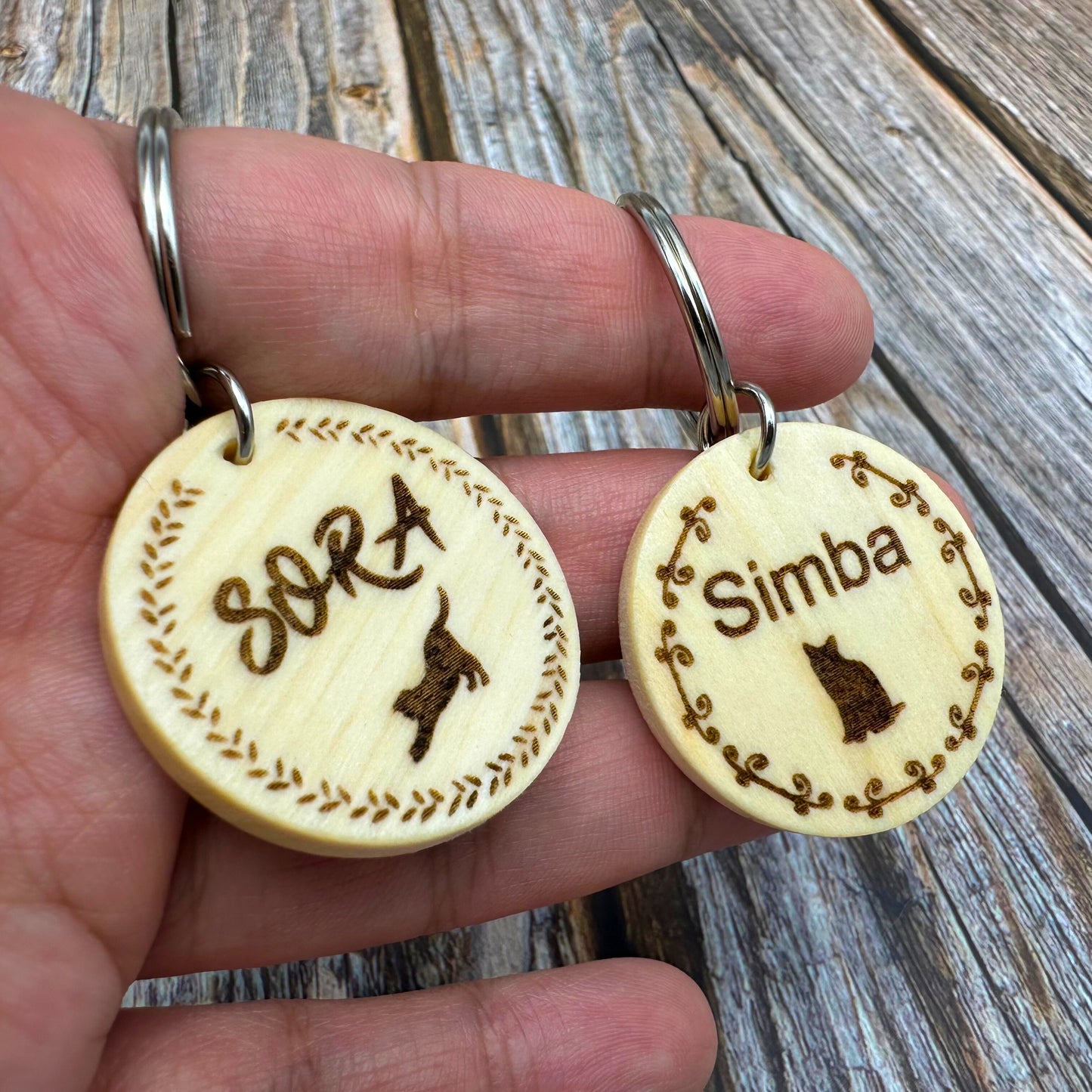 Round Wood Pet Tag with Engraving for Dogs and Cats - 35mm